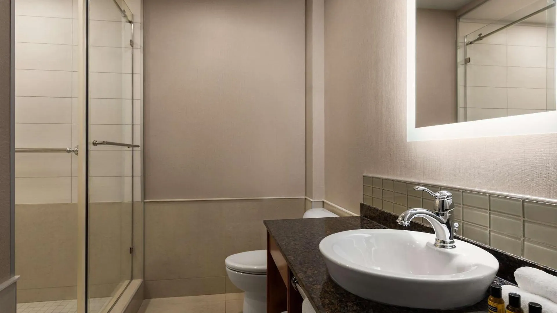 Hotel Hôtel Québec Best Western PLUS Centre-Ville - City Center