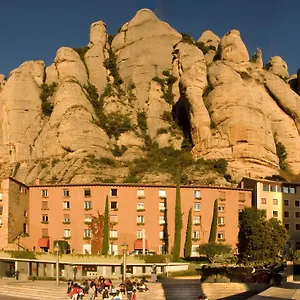 Abat Cisneros 3* Monserrat